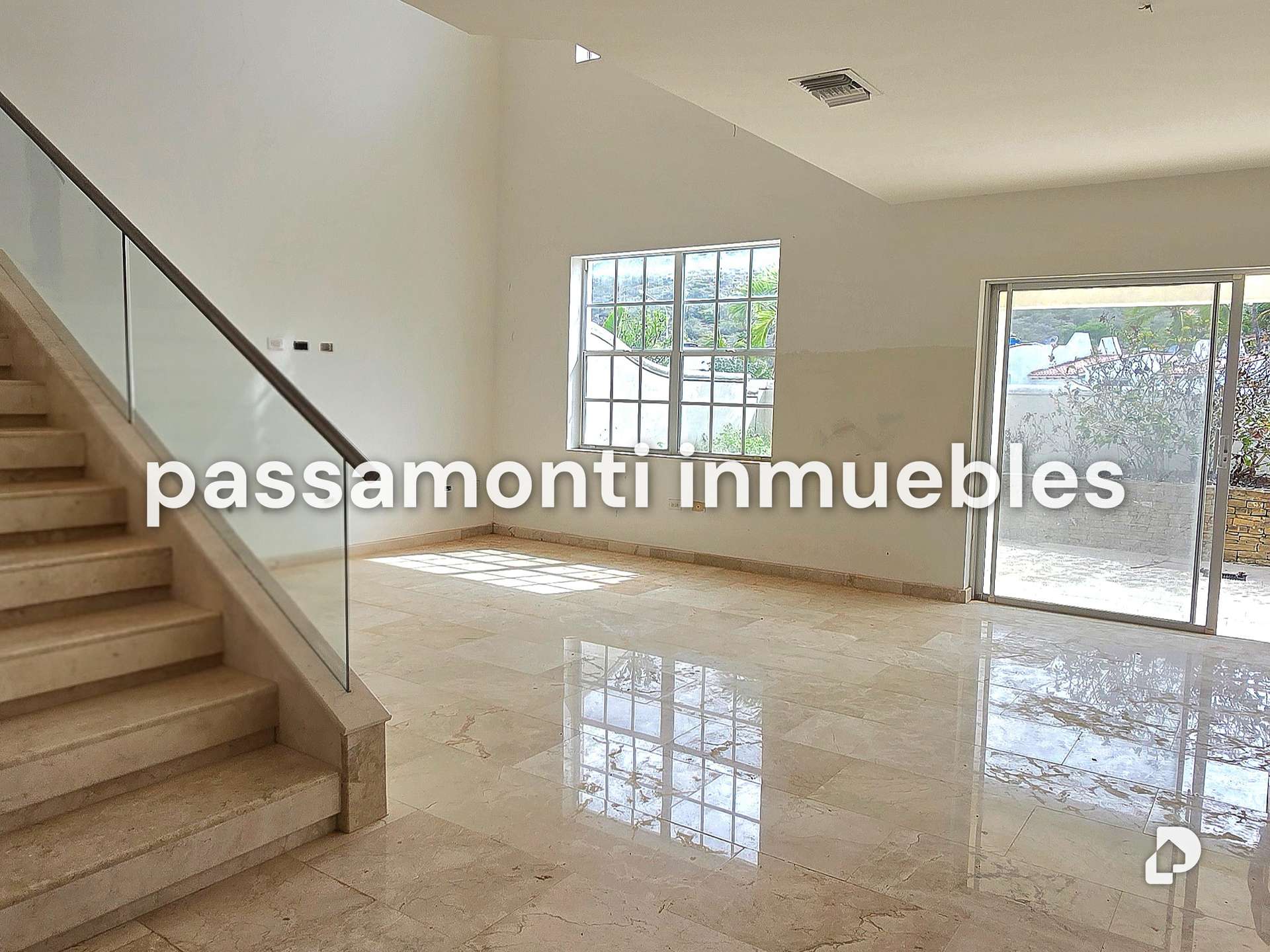 Casa en Paraiso, Pampatar – 14