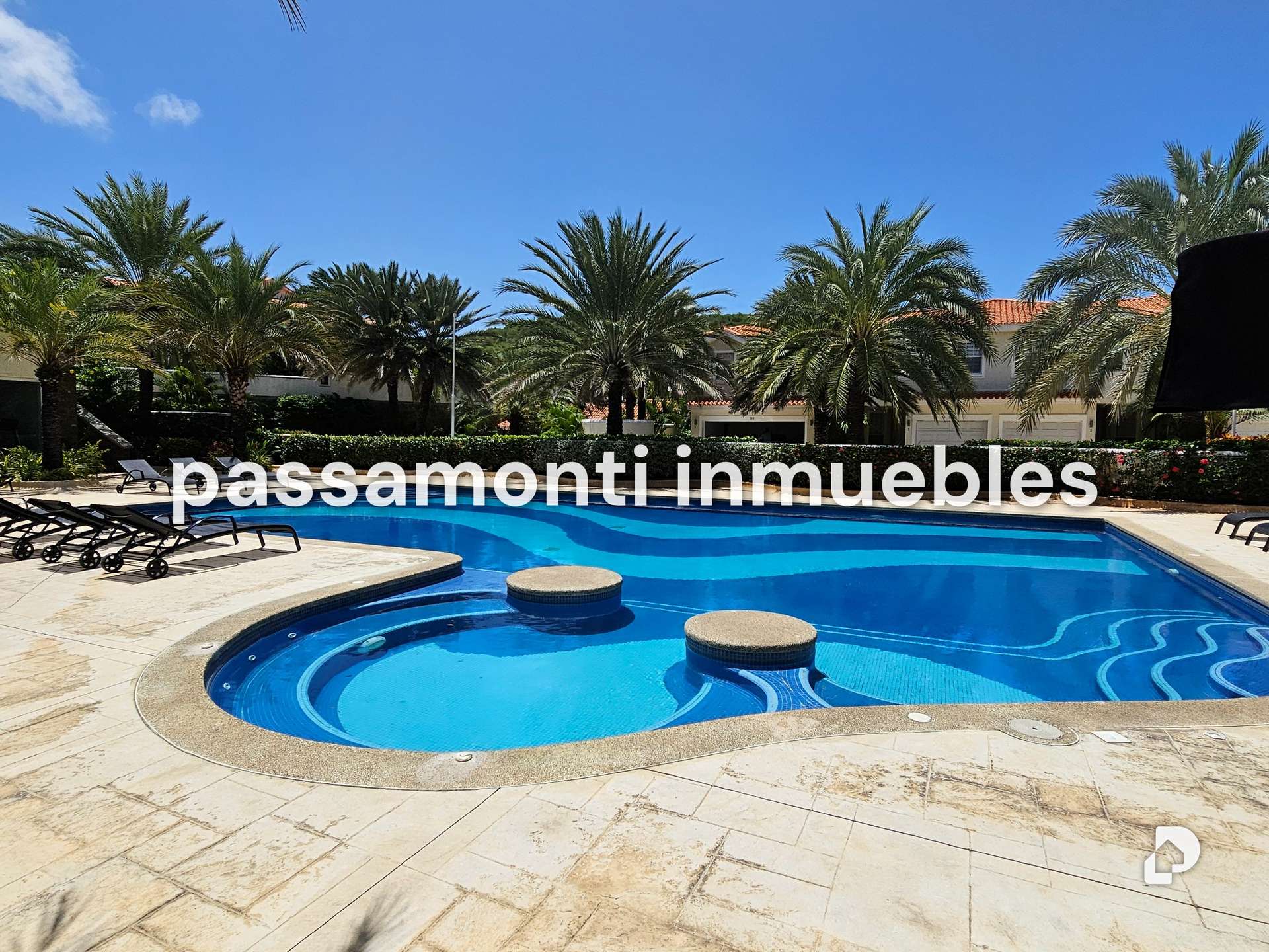 Casa en Paraiso, Pampatar – 3