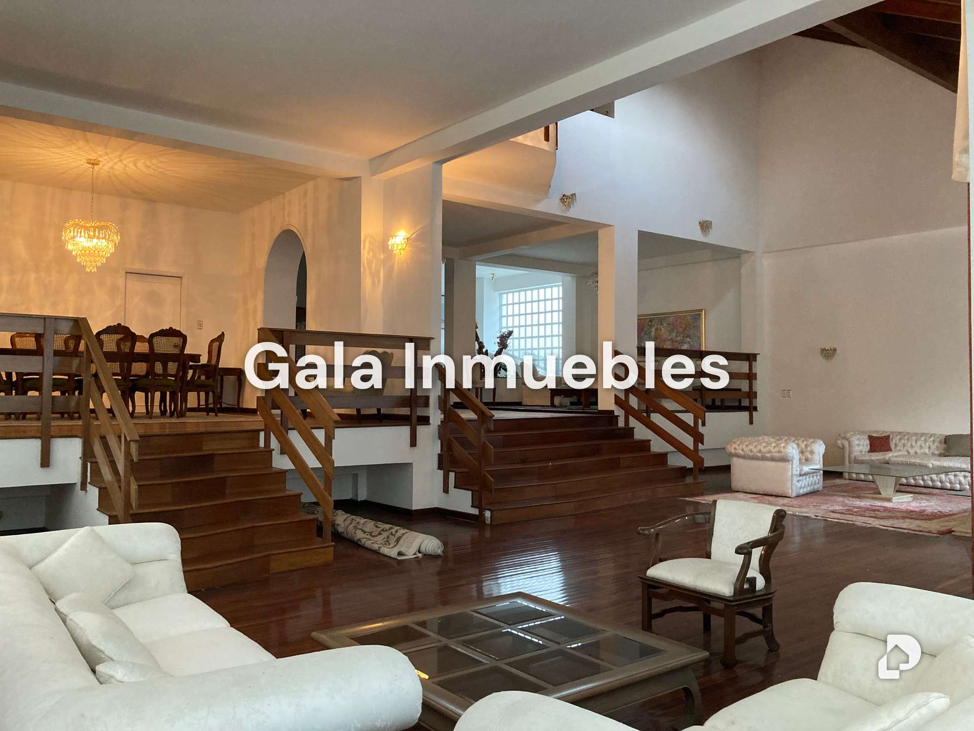 Casa en Oripoto, Caracas – 12