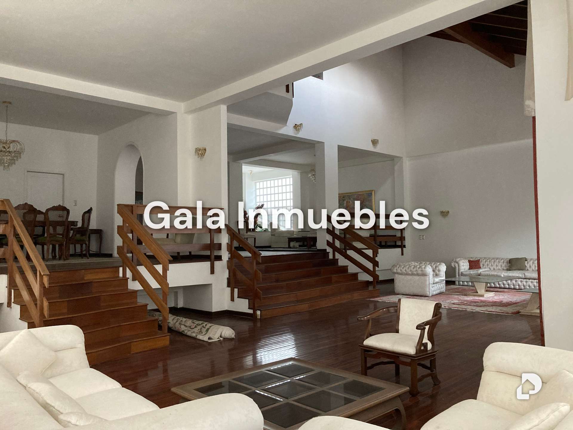 Casa en Oripoto, Caracas – 13