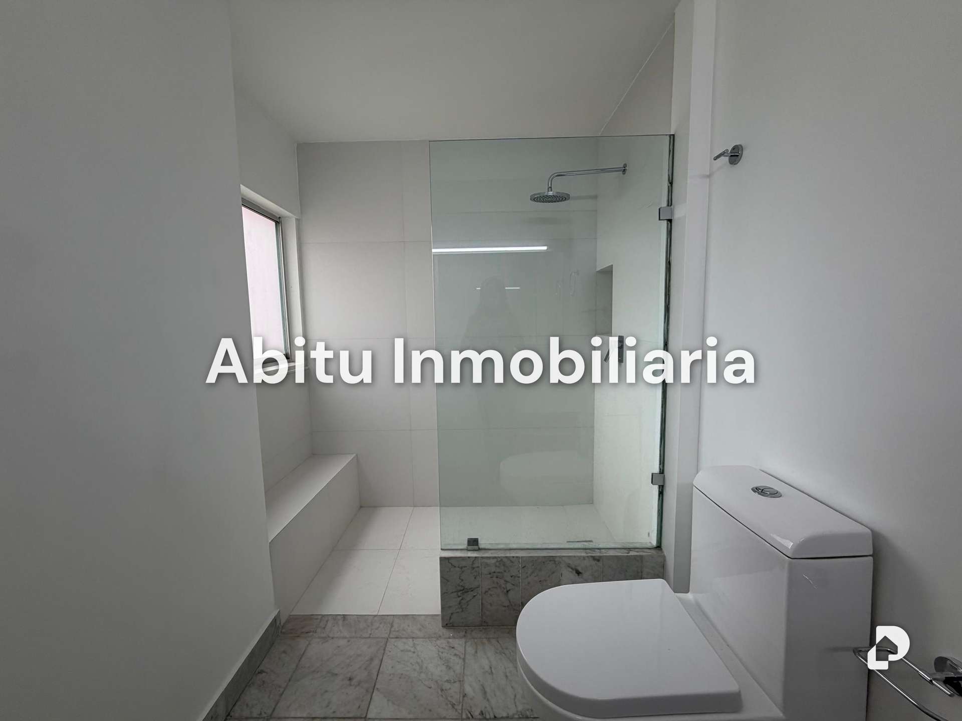 Apartamento en Lomas de Chuao, Caracas – 11