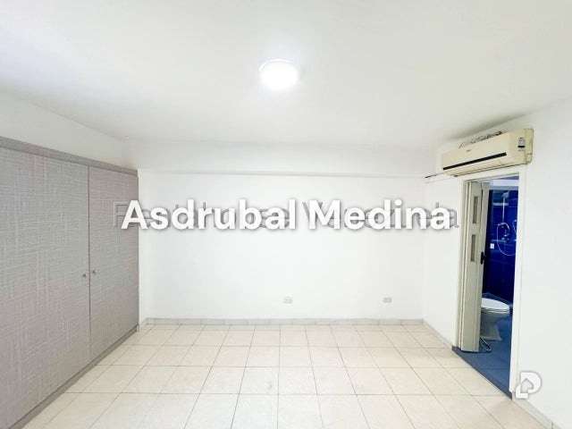 Apartamento en La Florida, Caracas – 3