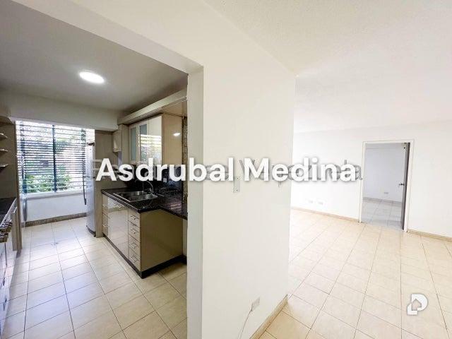 Apartamento en La Florida, Caracas – 5