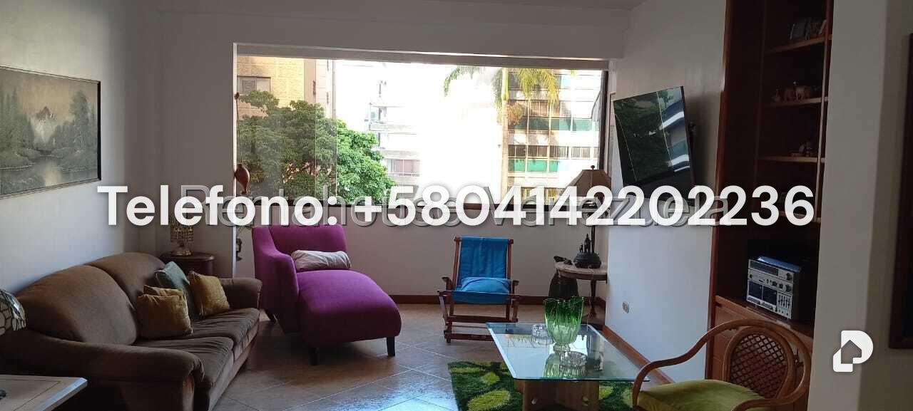 Apartamento en Altamira, Caracas – 2