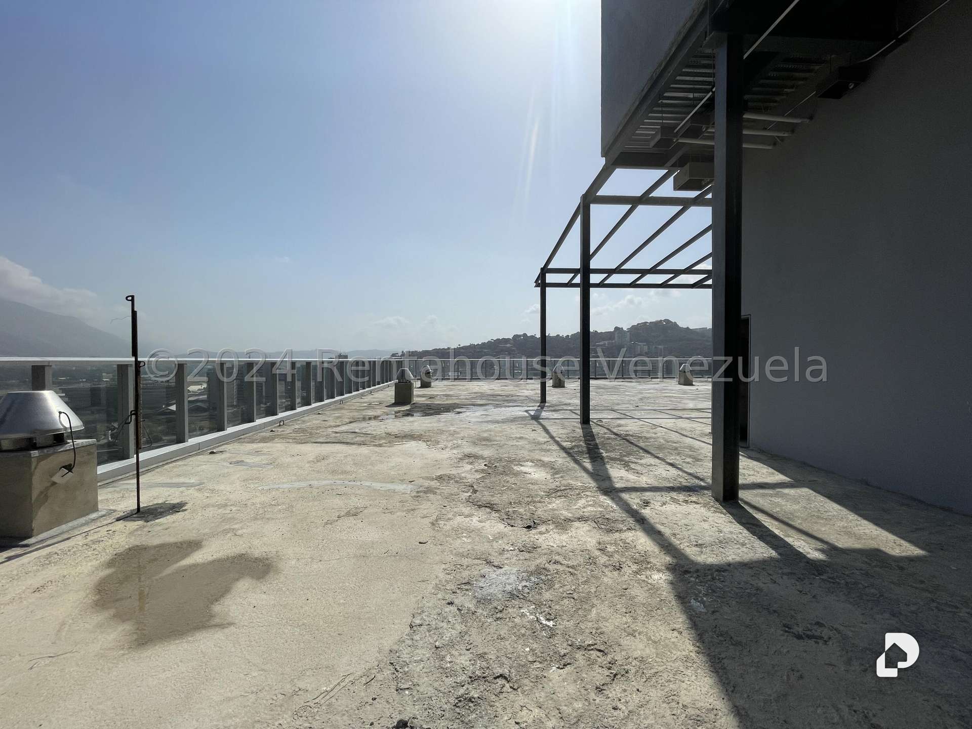 Local comercial en Las Mercedes, Caracas – 8