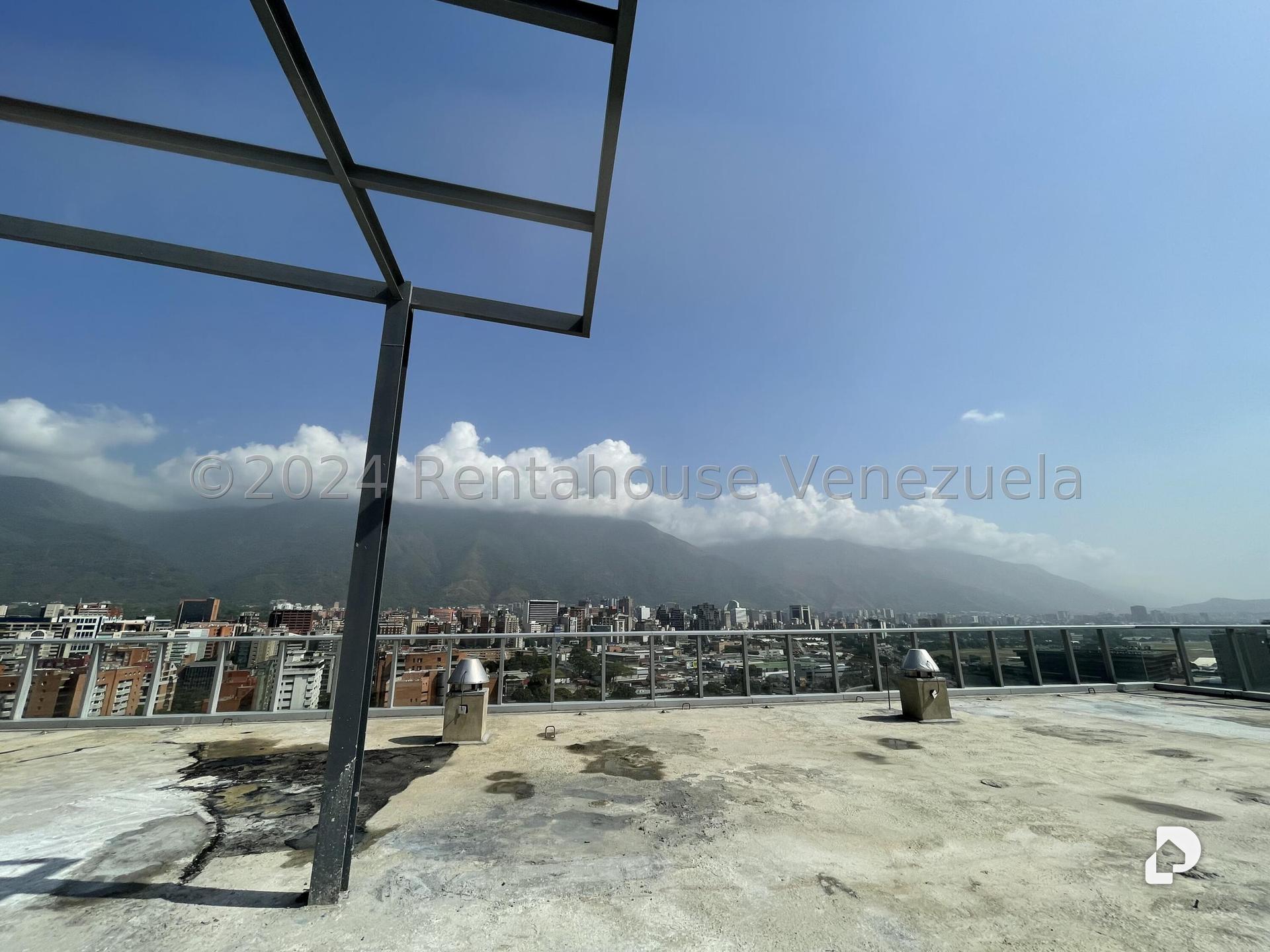 Local comercial en Las Mercedes, Caracas – 3
