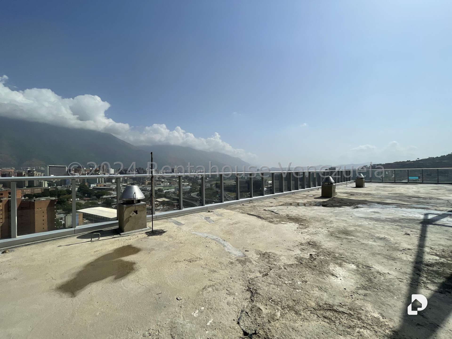 Local comercial en Las Mercedes, Caracas – 10