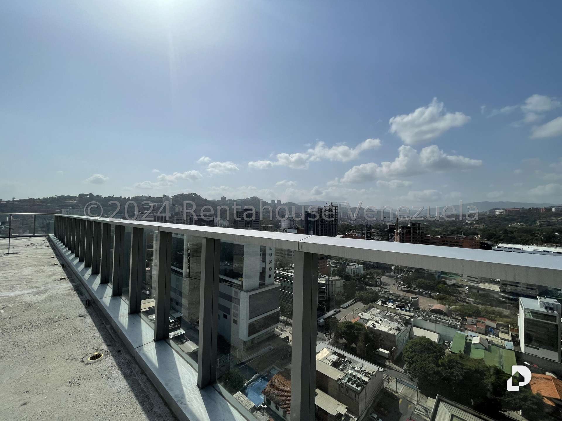 Local comercial en Las Mercedes, Caracas – 5
