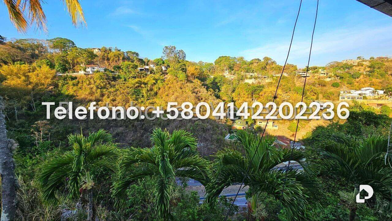 Casa en Los Campitos, Caracas – 12