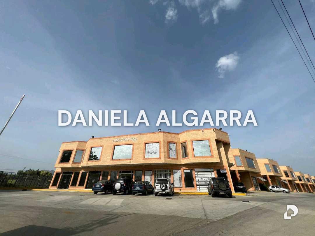 Local comercial en Industrial Castillito, Valencia – 1