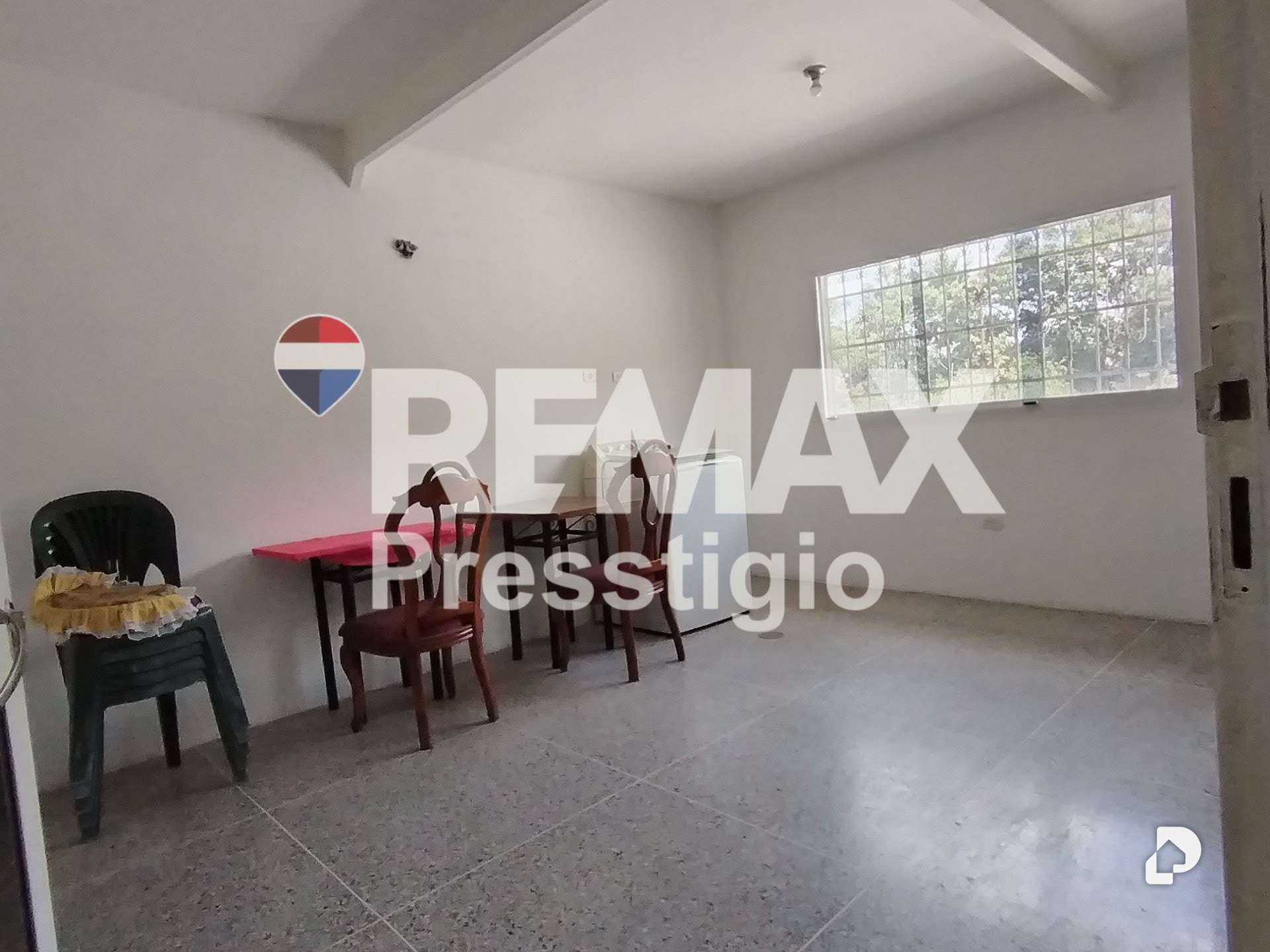 Edificio en Lagunillas – 3
