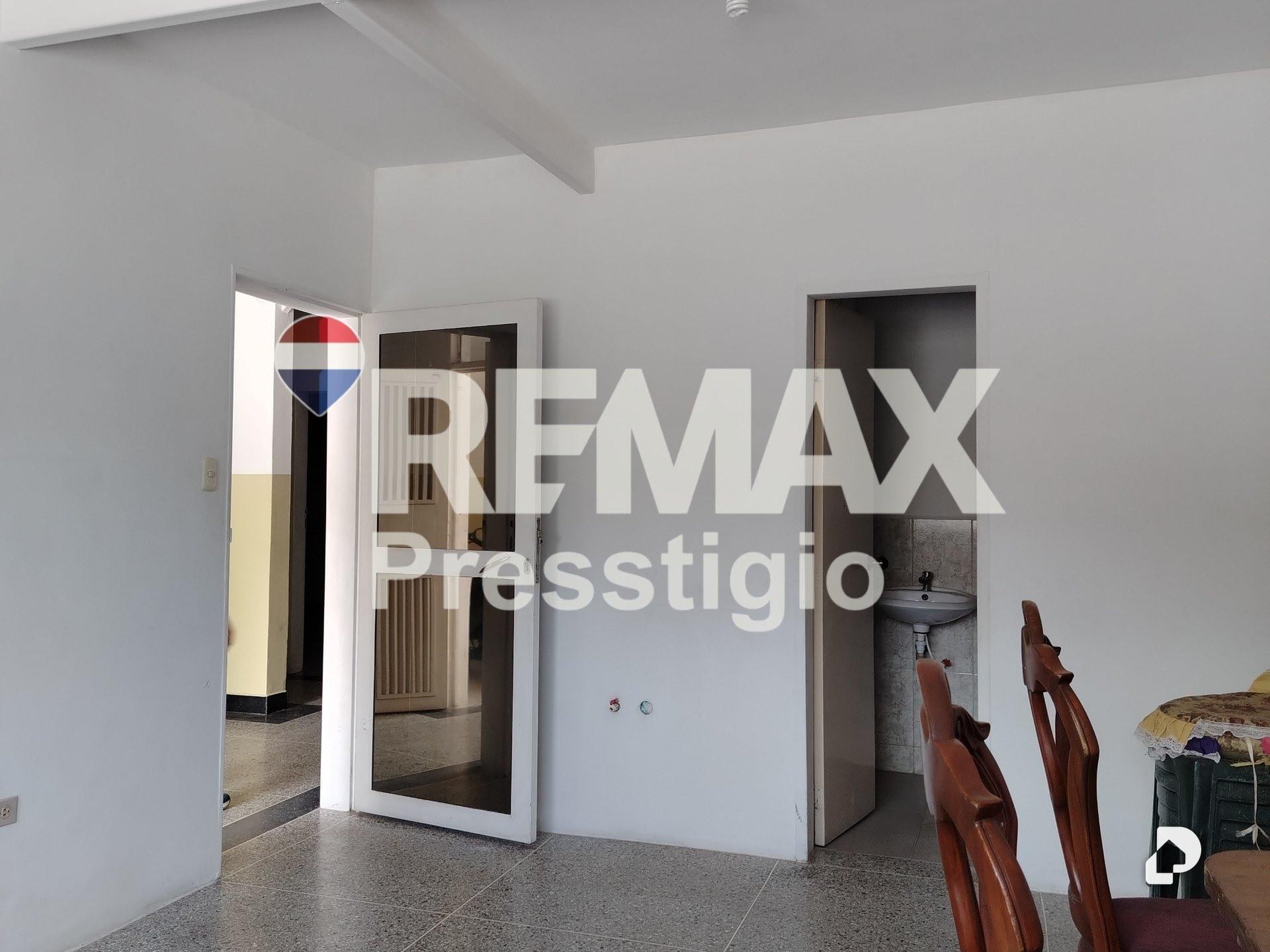 Edificio en Lagunillas – 4