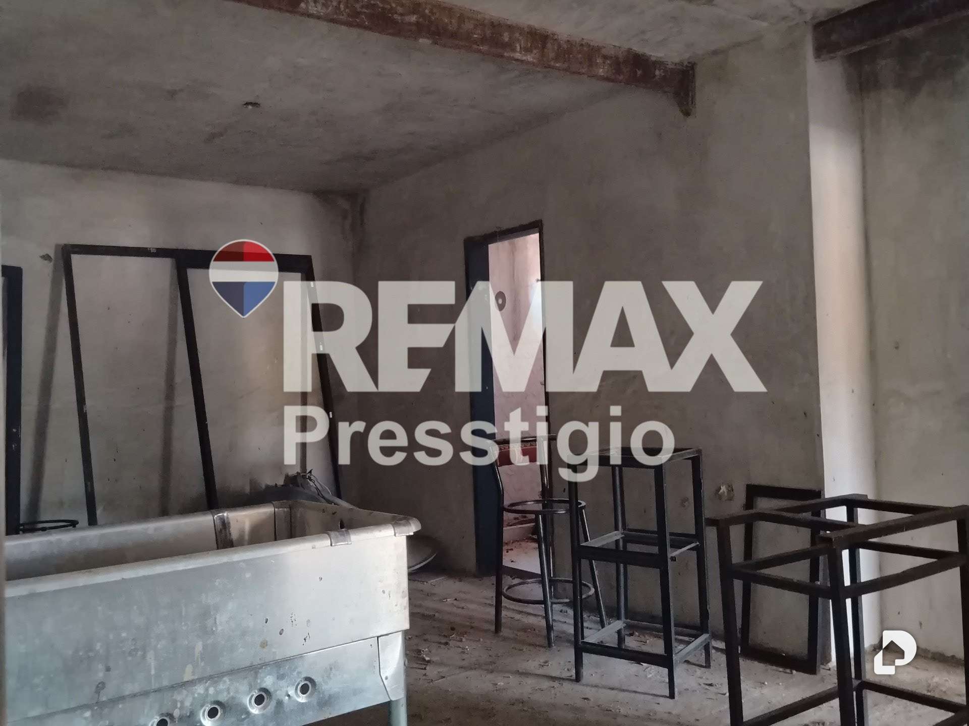 Edificio en Lagunillas – 27