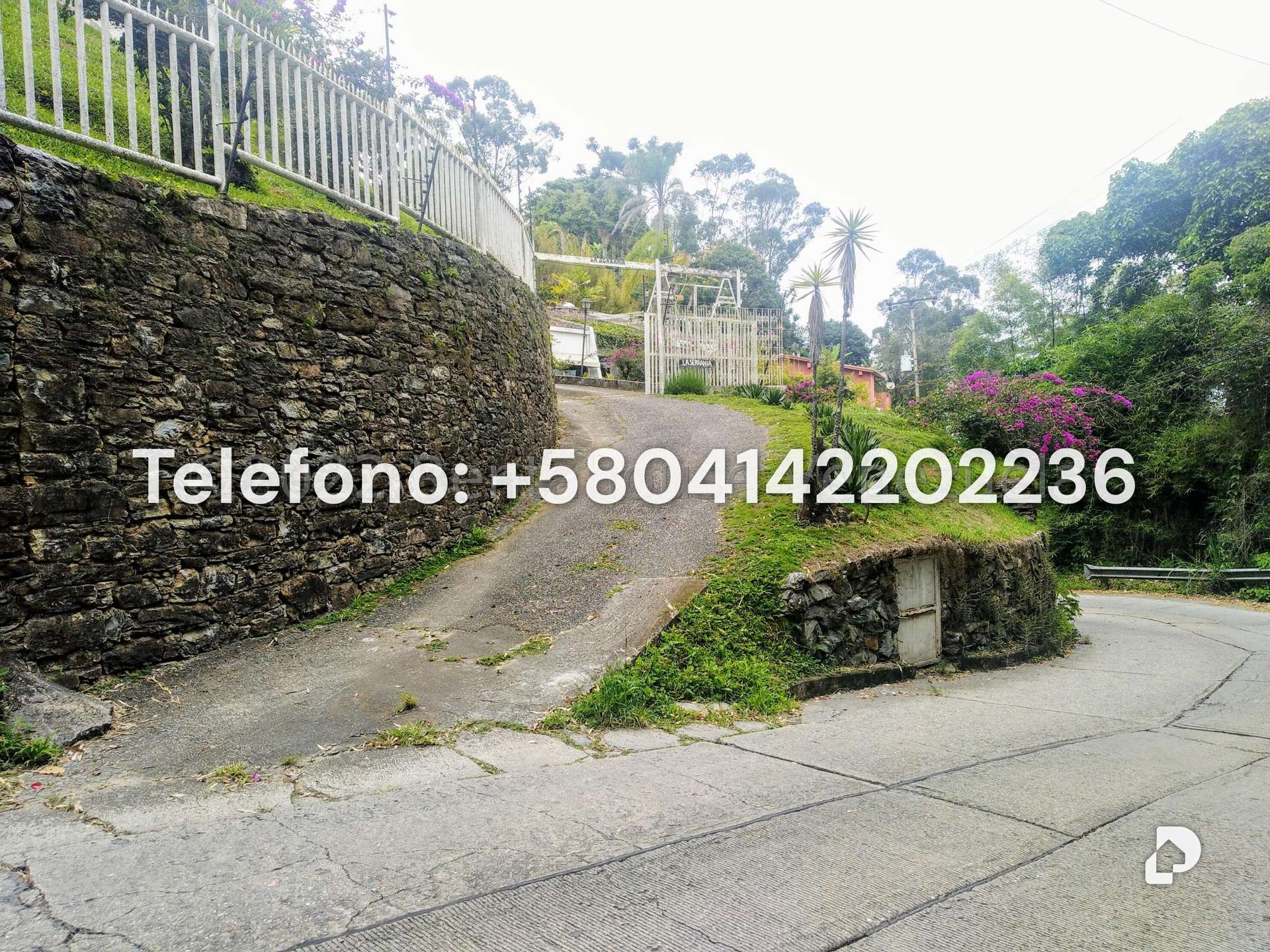 Casa en Oripoto, Caracas – 43
