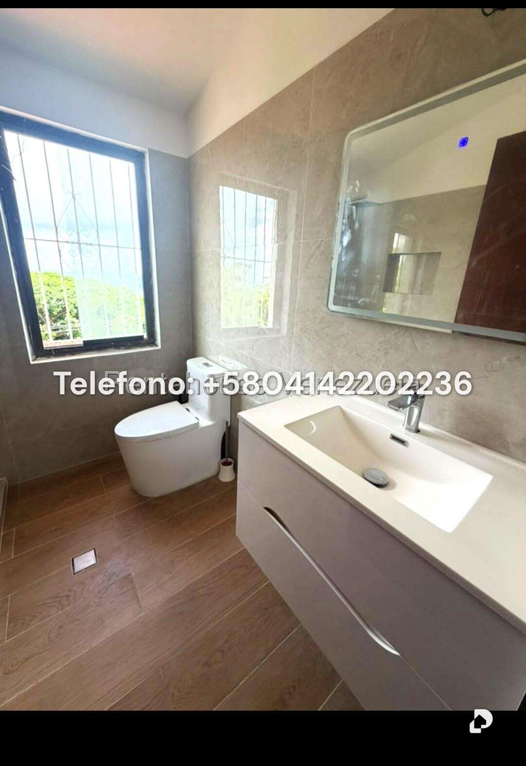 Casa en Oripoto, Caracas – 18