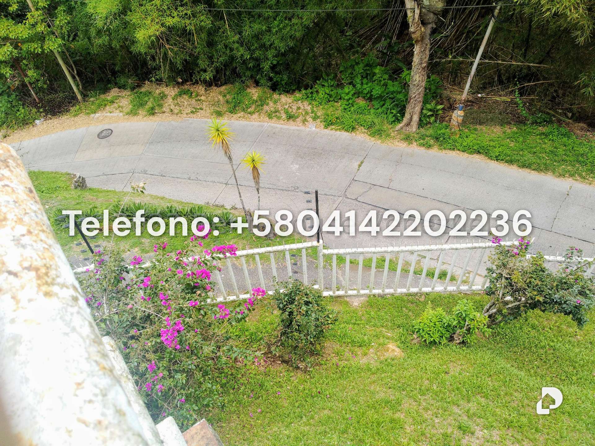 Casa en Oripoto, Caracas – 25