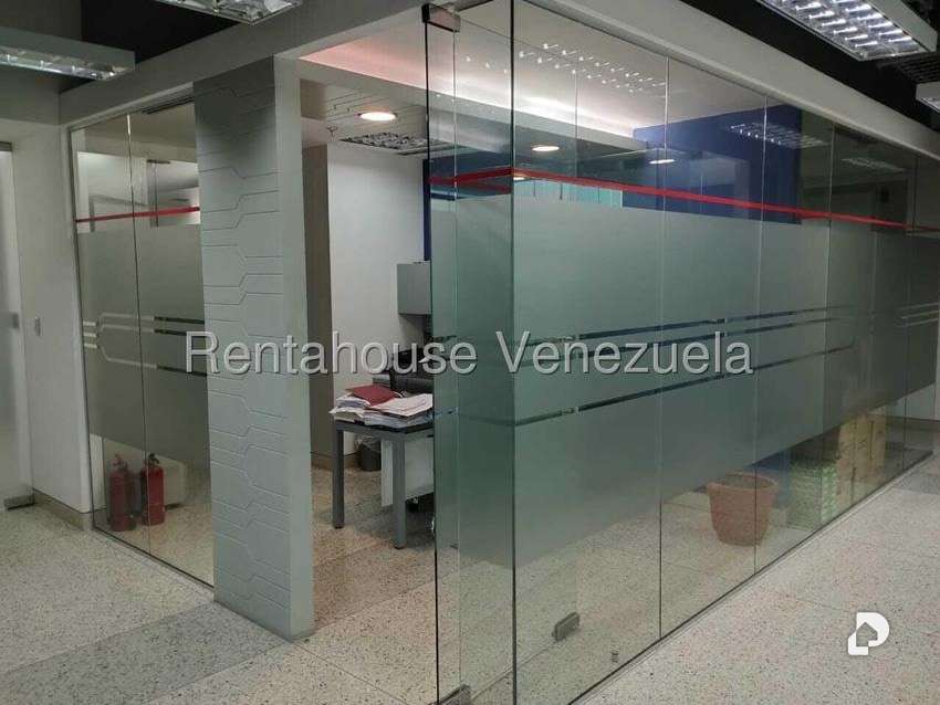 Oficina en Boleíta Norte, Caracas – 12