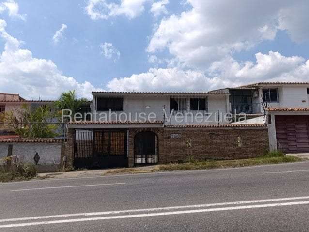 Casa en Macaracuay, Caracas - 1