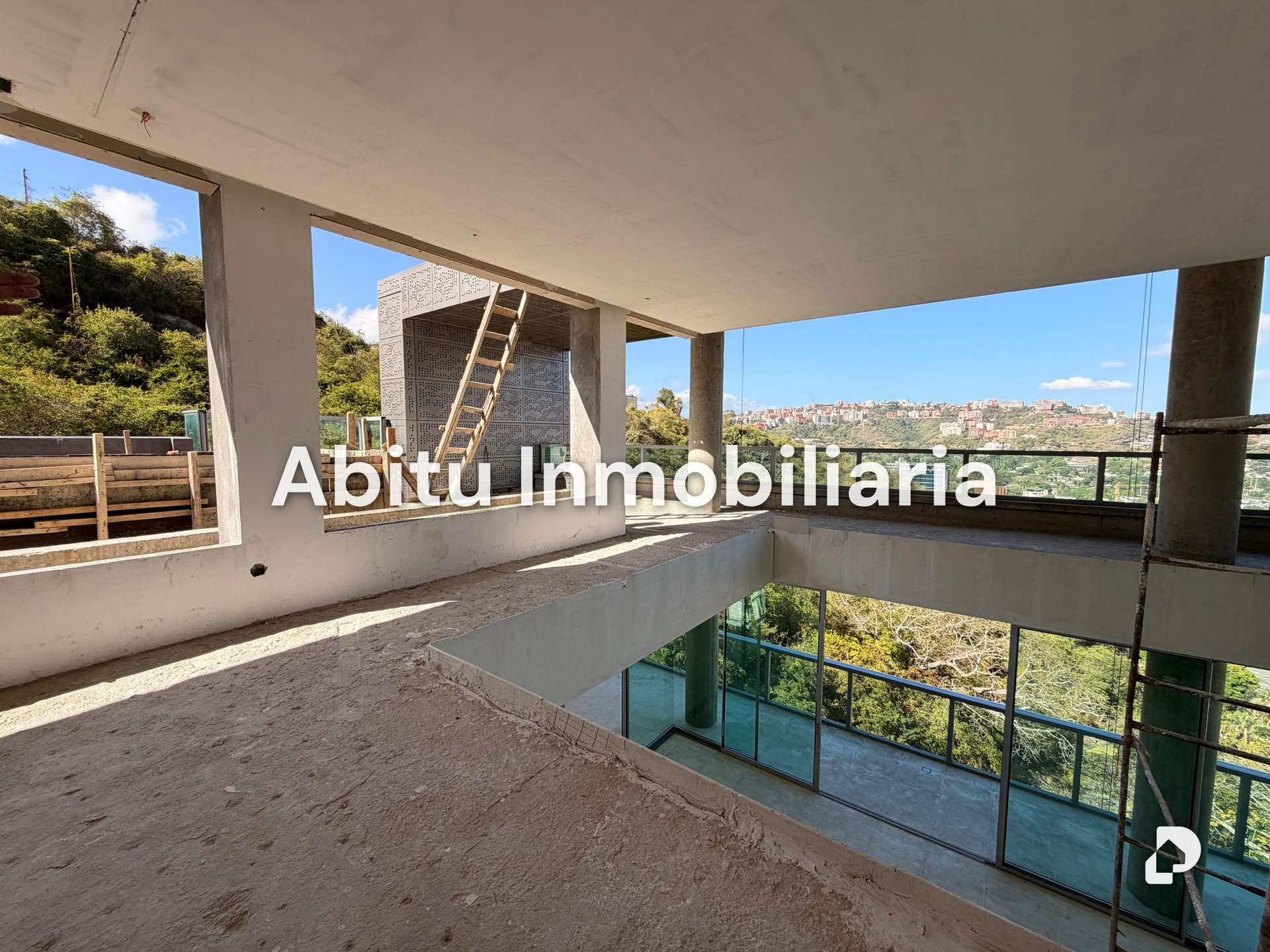 Apartamento en Las Mercedes, Caracas – 12