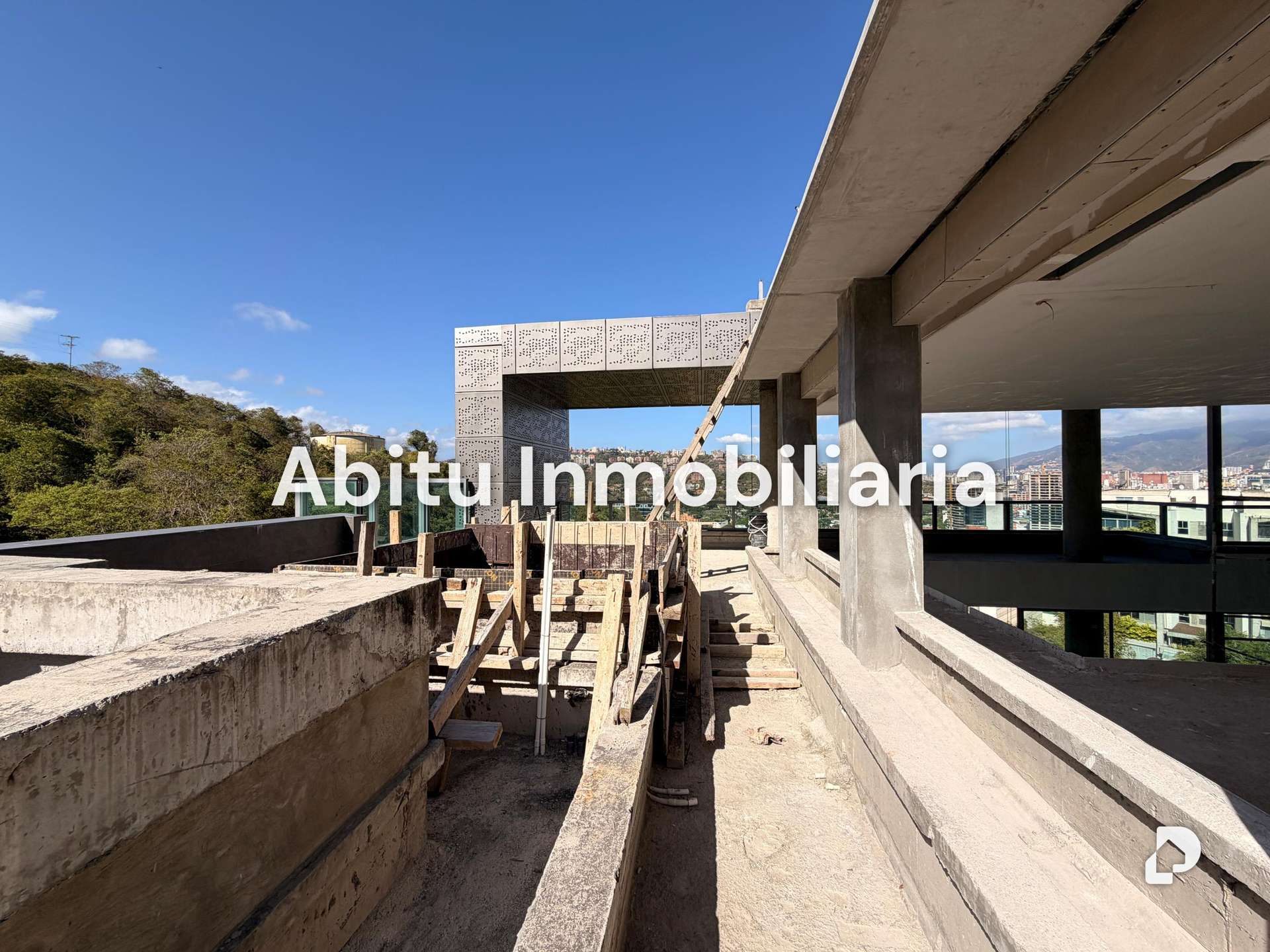 Apartamento en Las Mercedes, Caracas – 15
