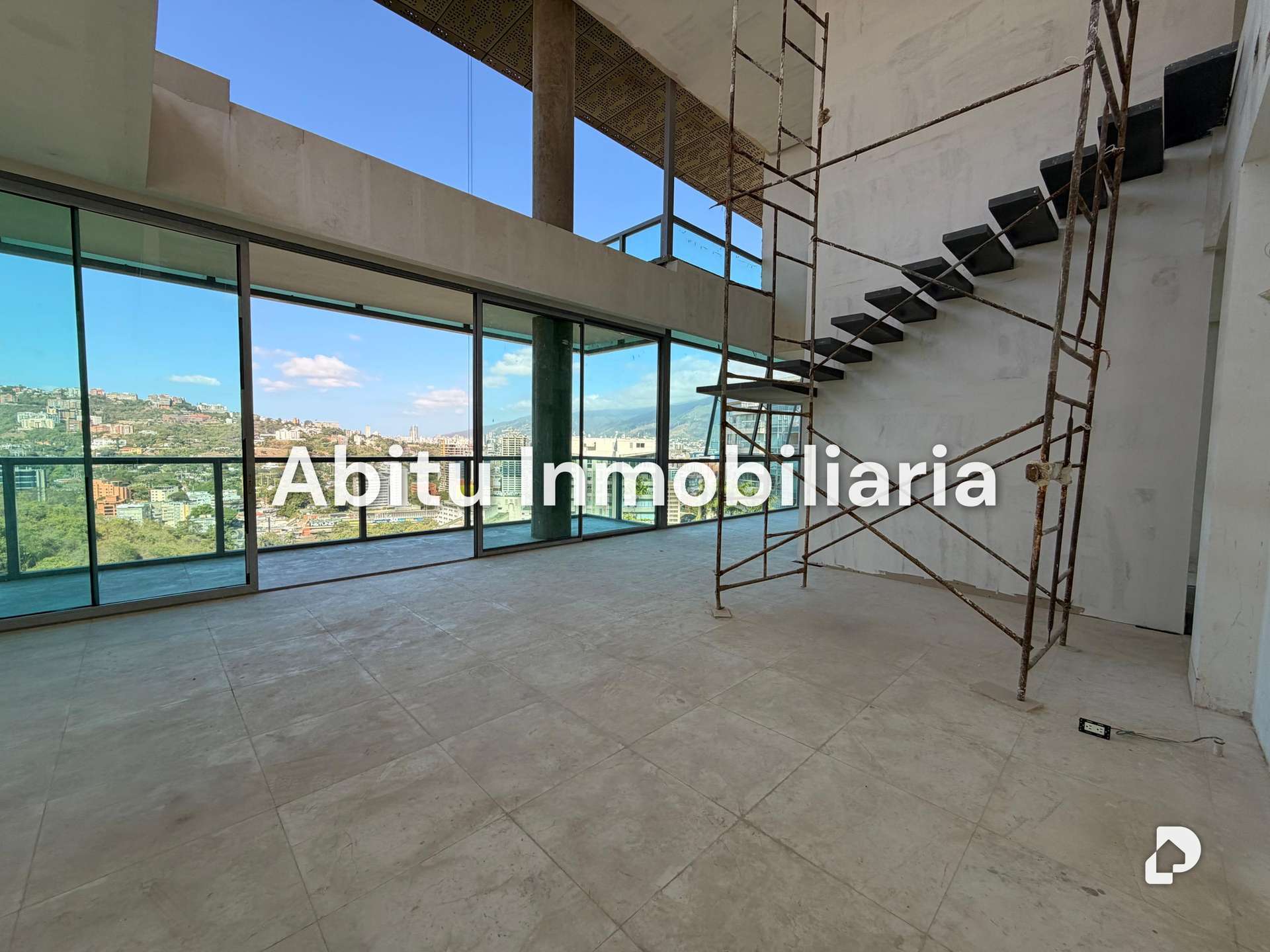 Apartamento en Las Mercedes, Caracas – 10