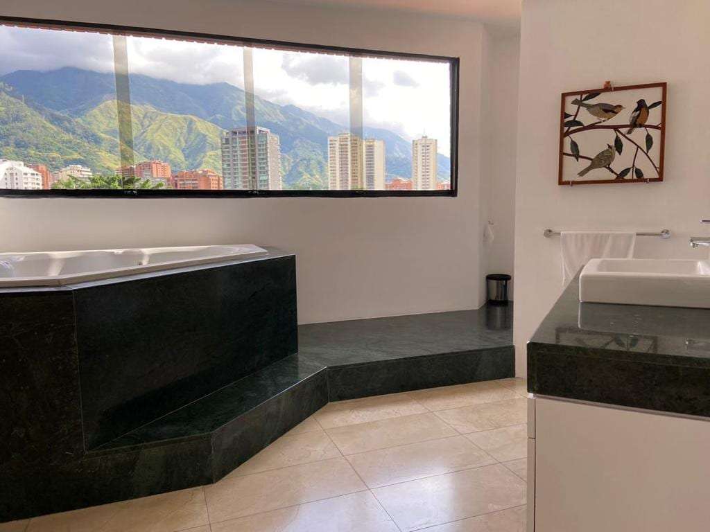 Apartamento en Chacao, Caracas - 1