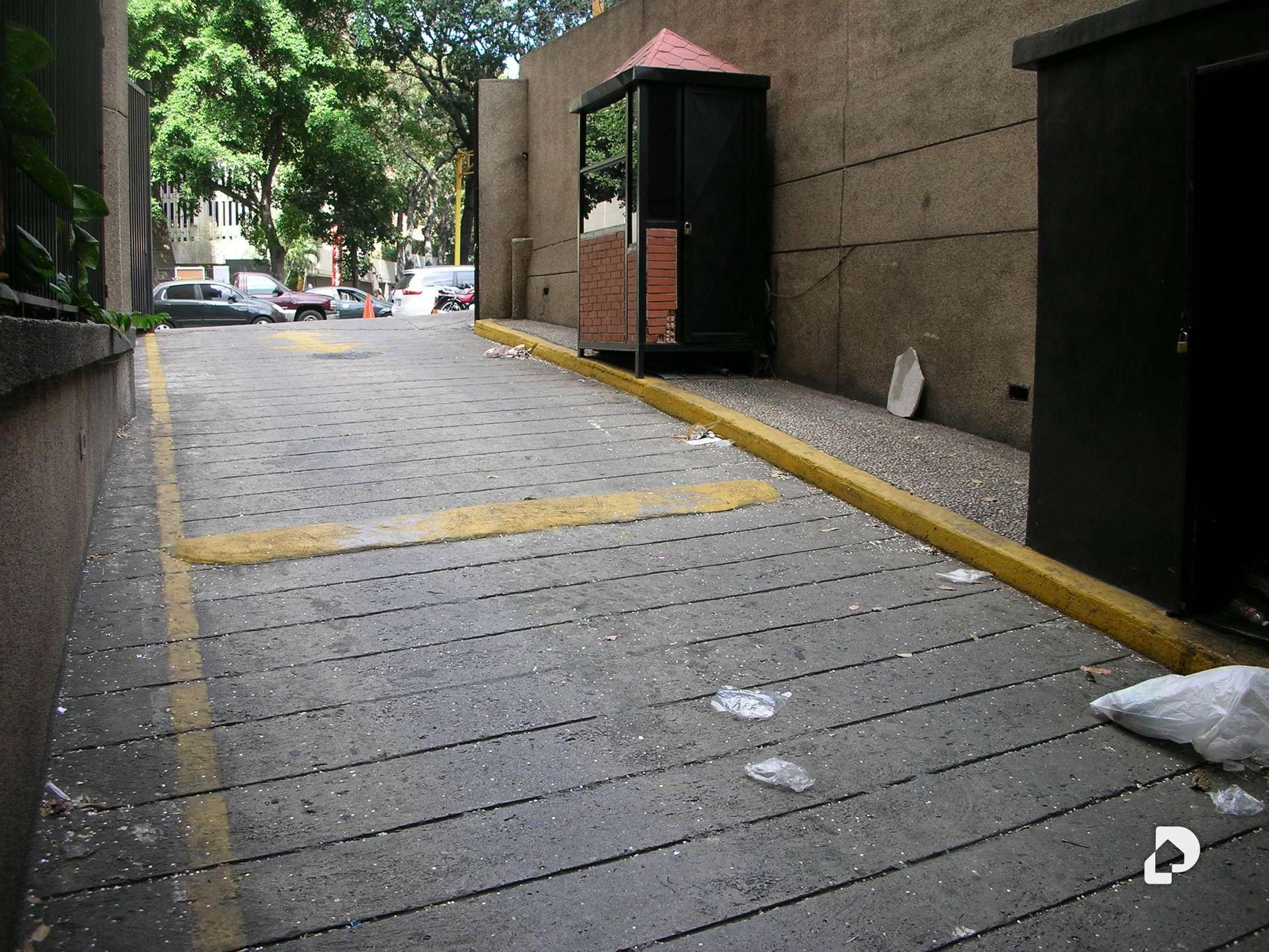 Local comercial en Sabana Grande, Caracas – 25