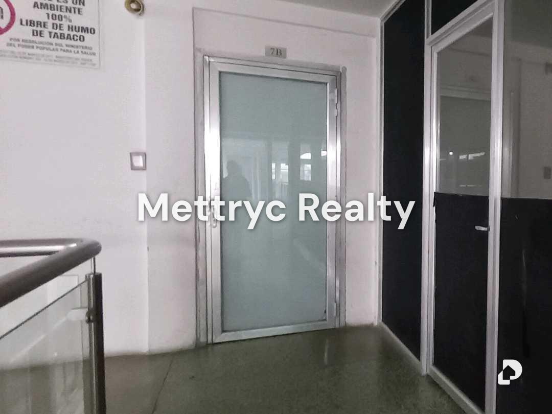 Local comercial en Catedral, Valencia – 1