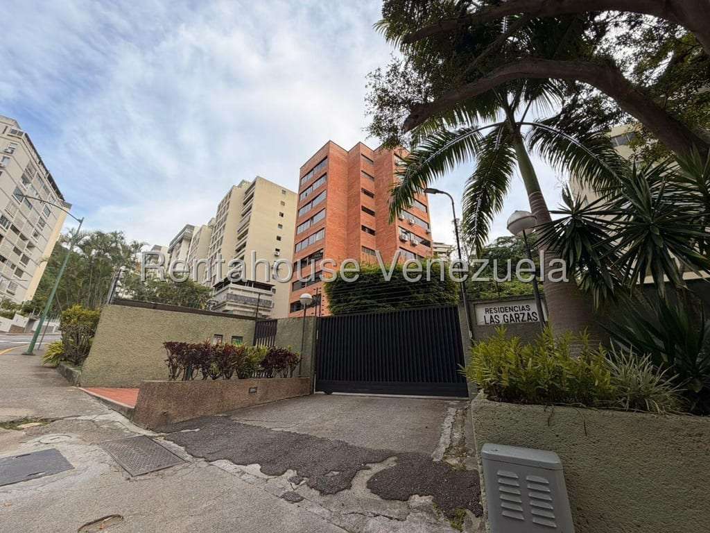 Apartment in Baruta - 1