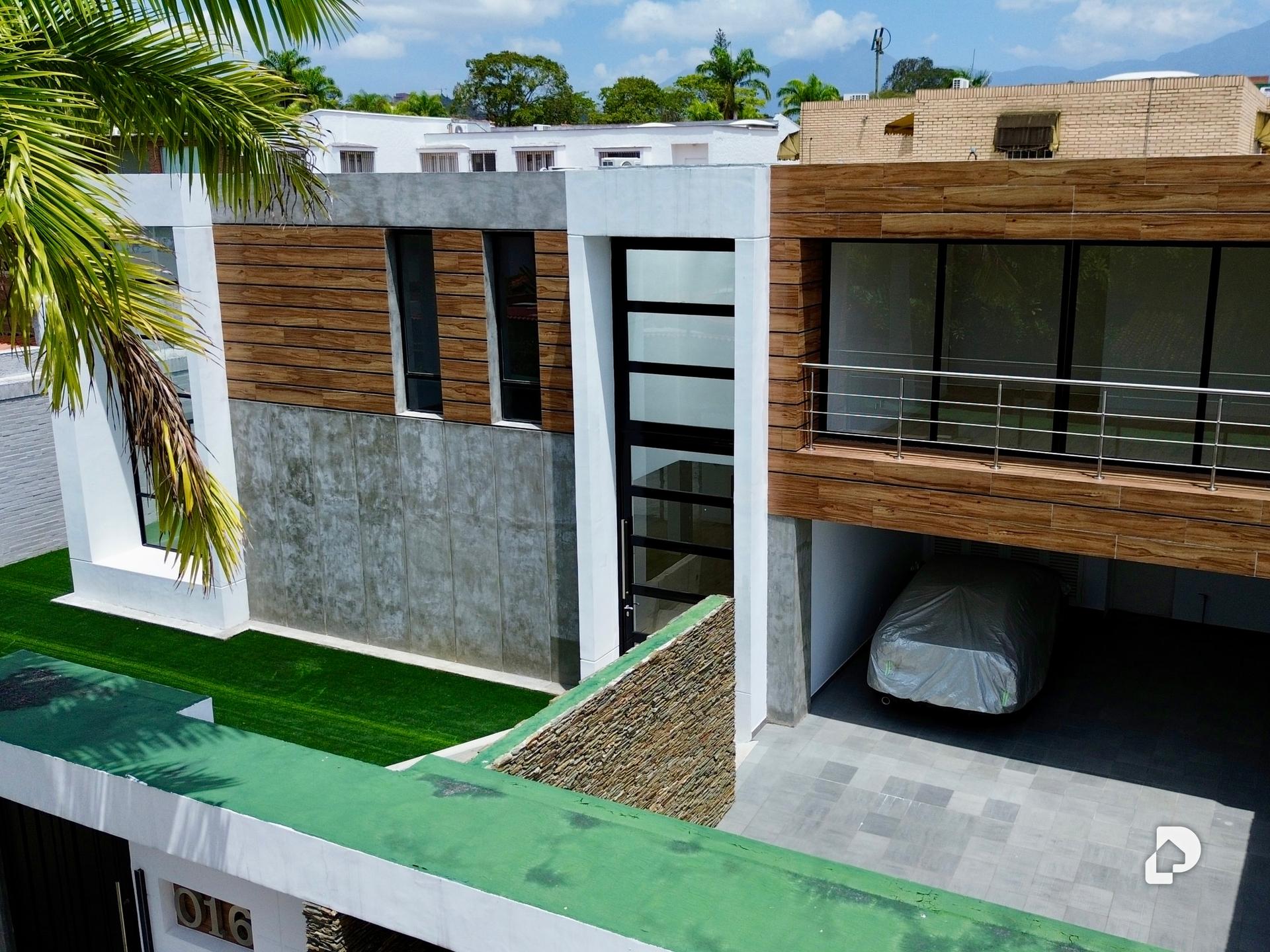 Casa en La Lagunita, Caracas – 2