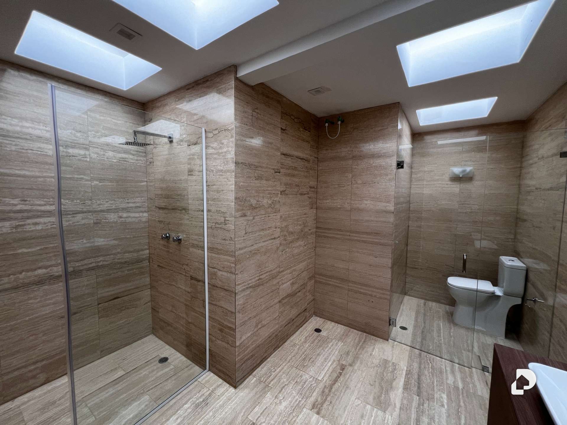 Casa en La Lagunita, Caracas – 16