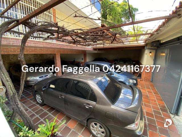 Casa en Colinas de Bello Monte, Caracas – 22