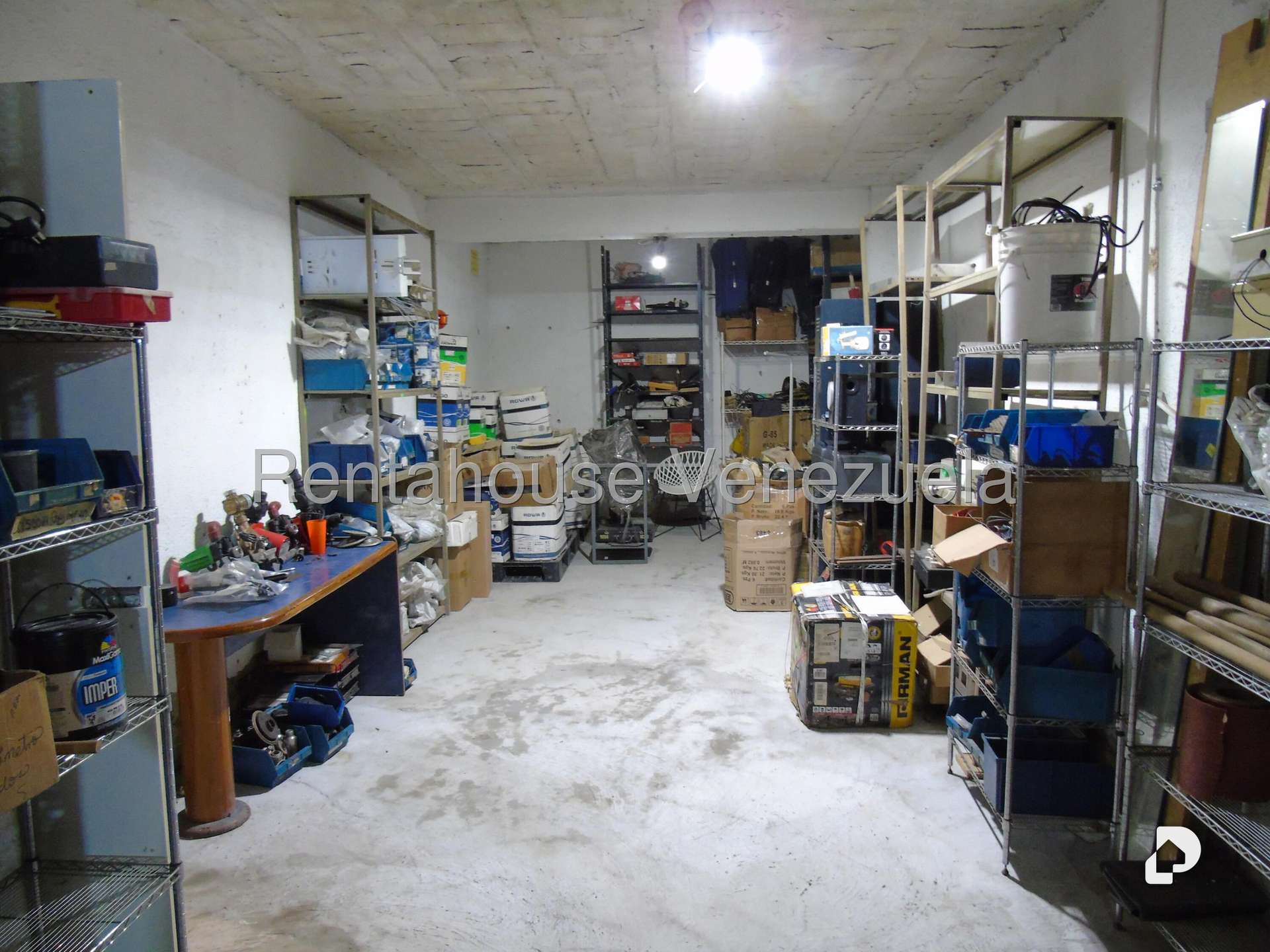 Local comercial en Los Palos Grandes, Caracas – 36
