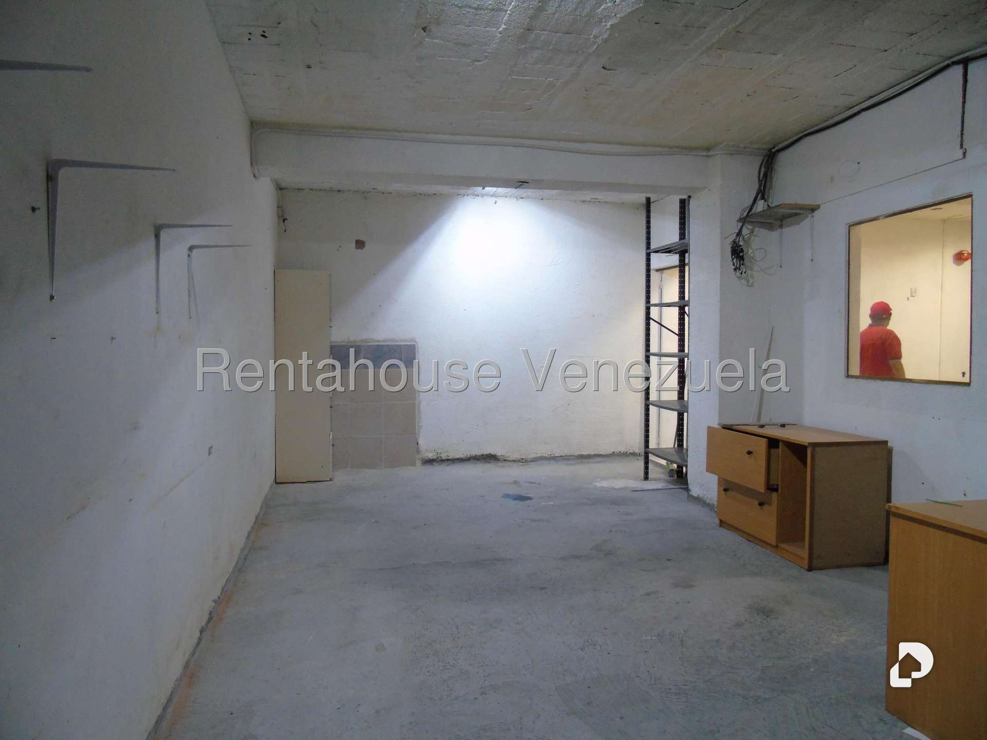 Local comercial en Los Palos Grandes, Caracas – 44