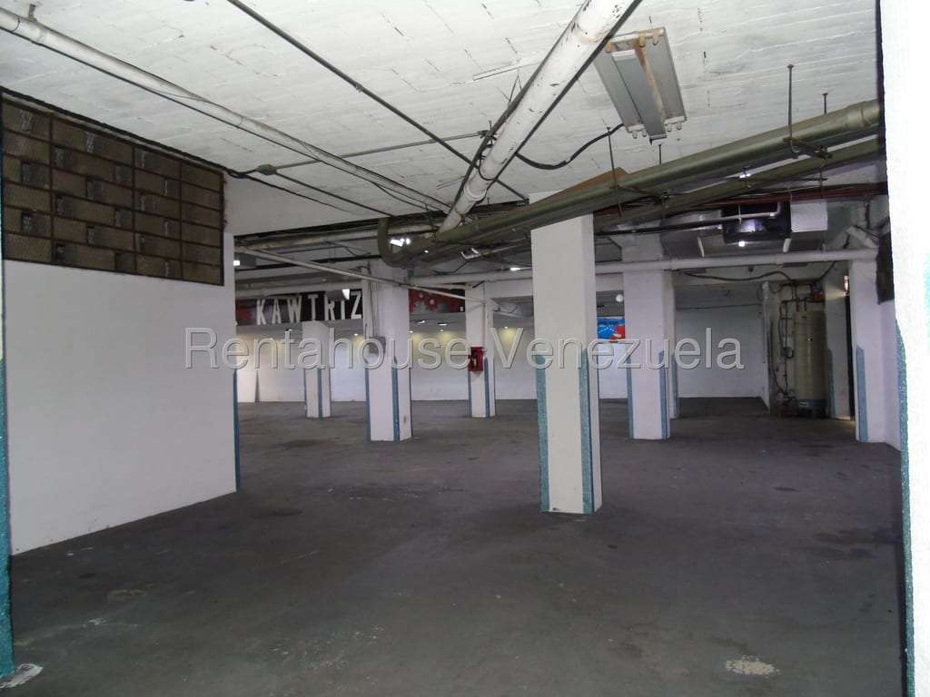 Local comercial en Los Palos Grandes, Caracas