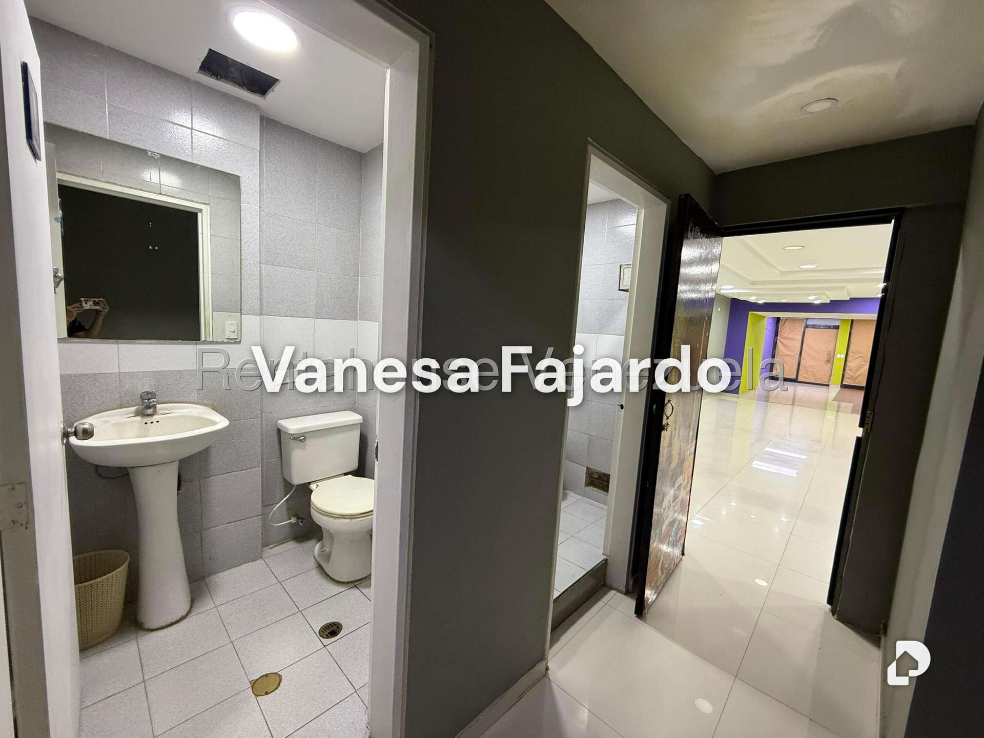 Local comercial en Santa Rosa de Lima, Caracas – 16