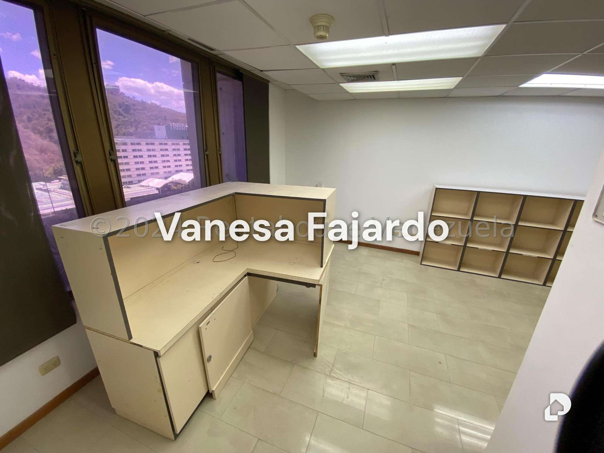 Oficina en Las Mercedes, Caracas – 29
