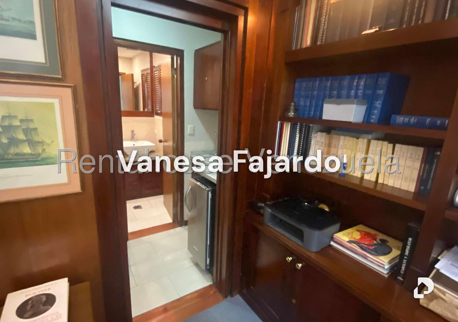 Oficina en Las Mercedes, Caracas – 7