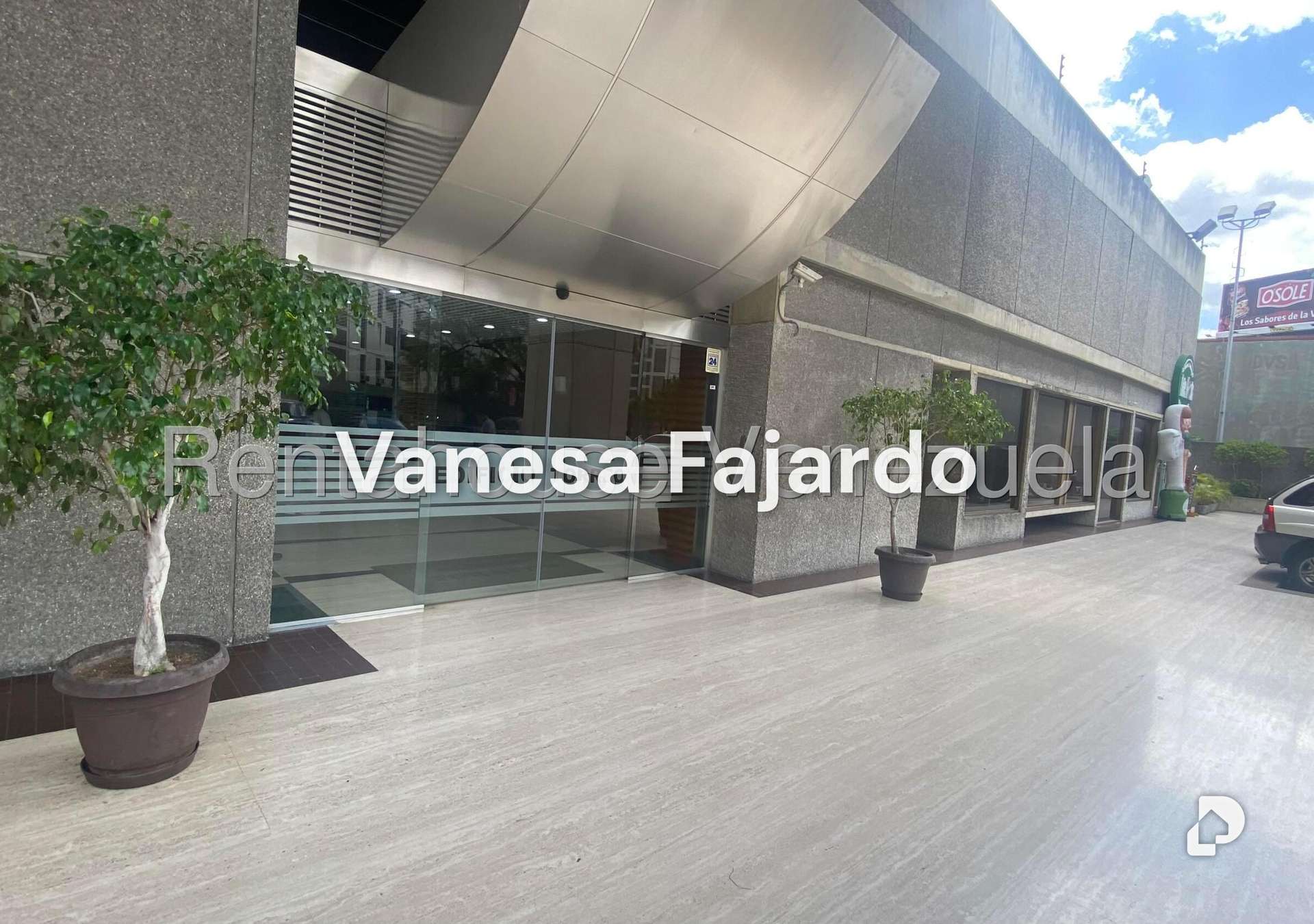 Oficina en Las Mercedes, Caracas – 1