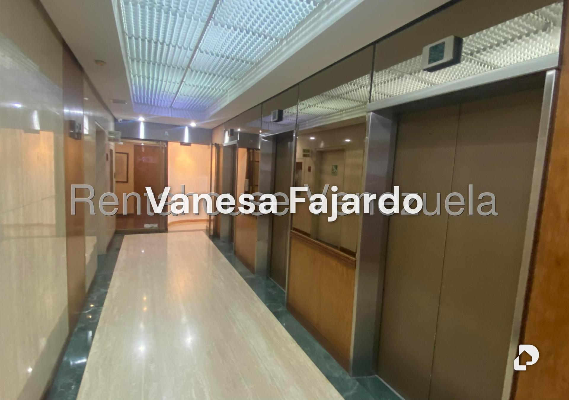 Oficina en Las Mercedes, Caracas – 2