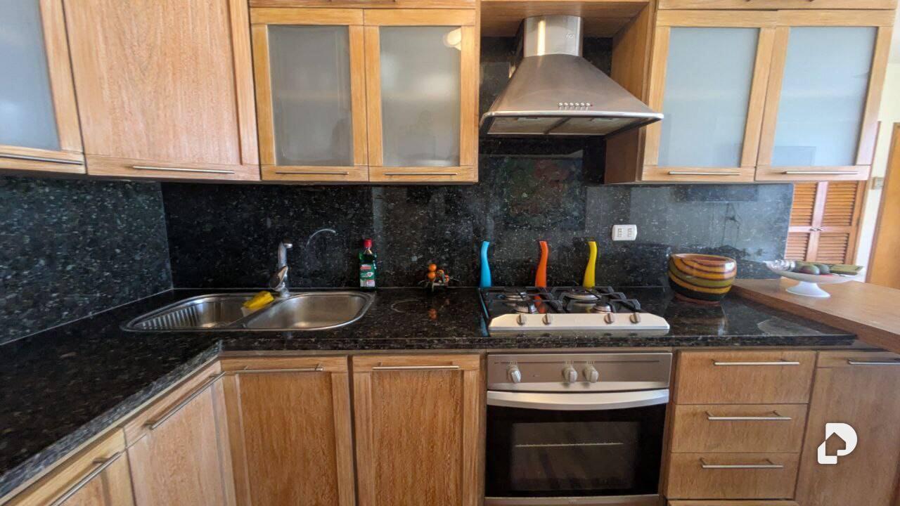 Apartamento en Avenida El Milagro, Maracaibo – 2