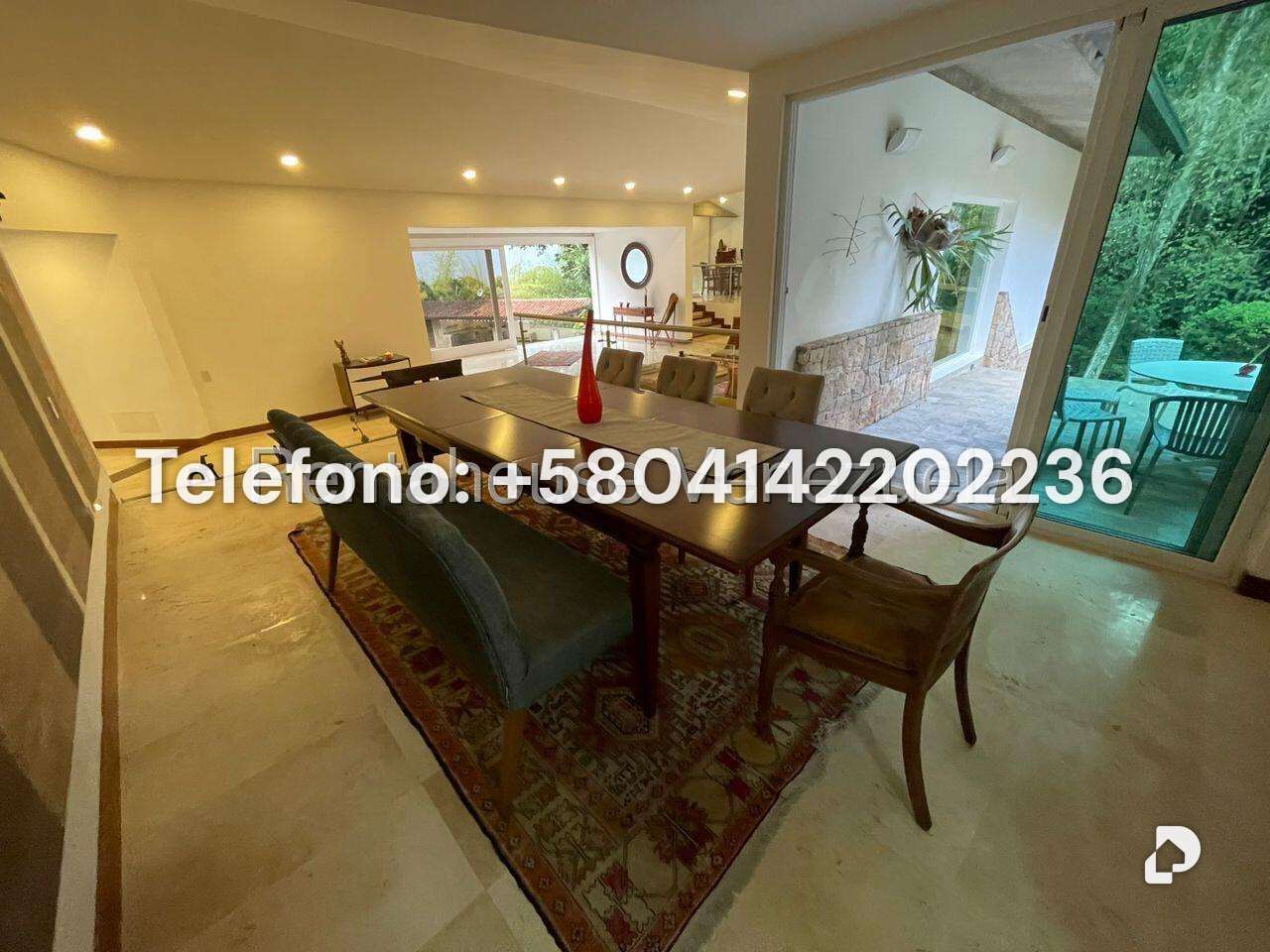 Casa en Alto Hatillo, Caracas – 13