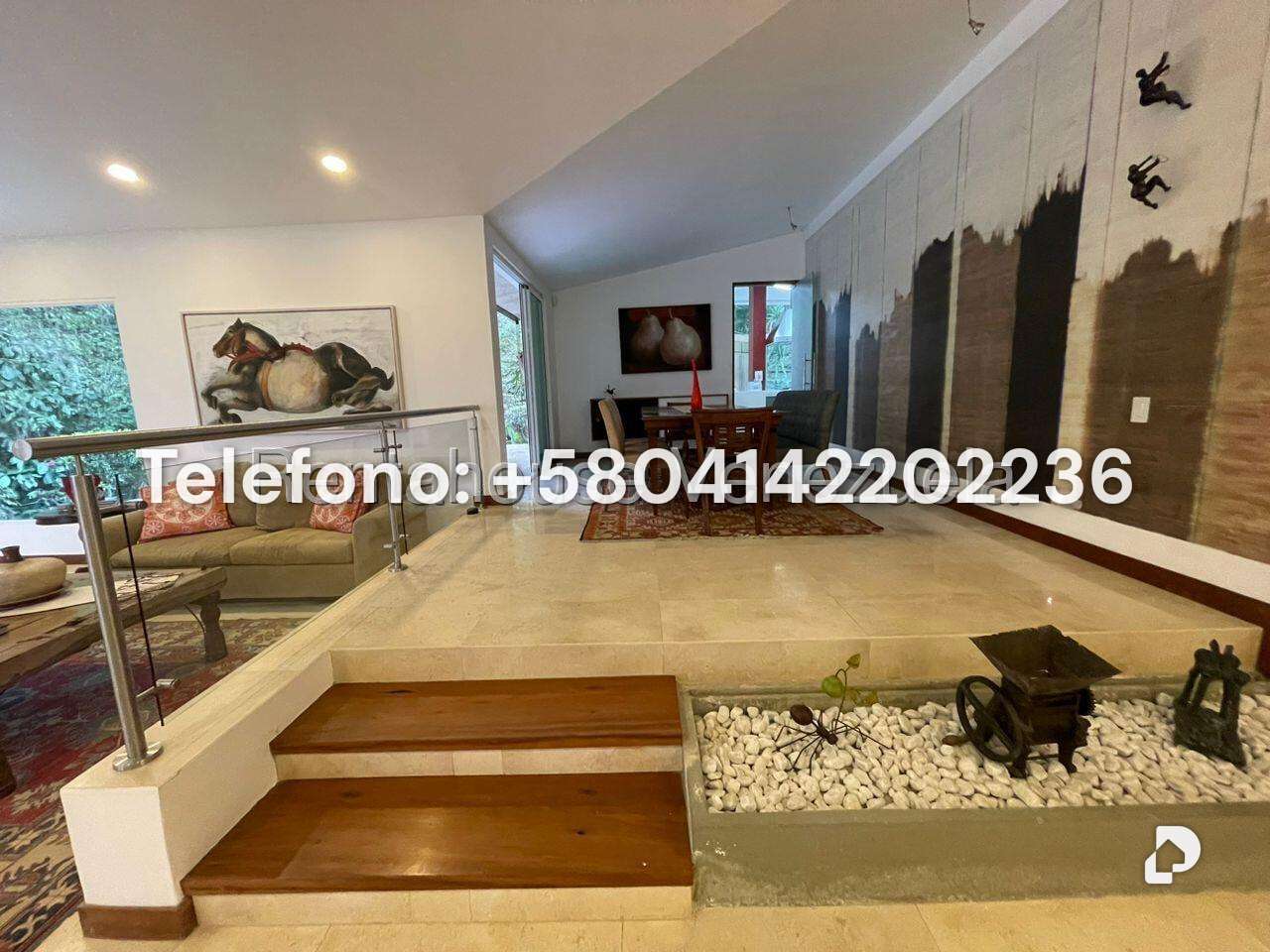 Casa en Alto Hatillo, Caracas – 11