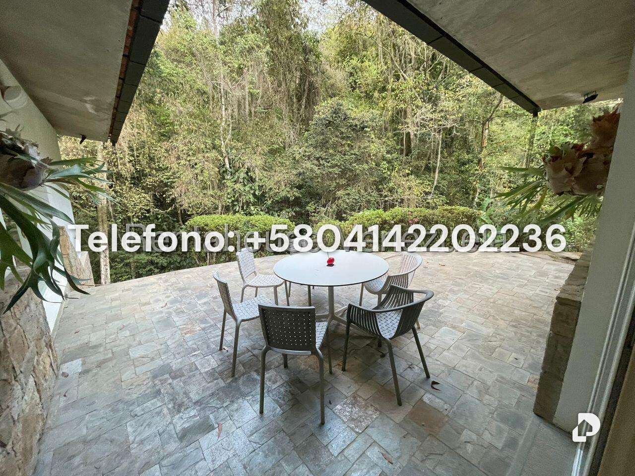 Casa en Alto Hatillo, Caracas – 18