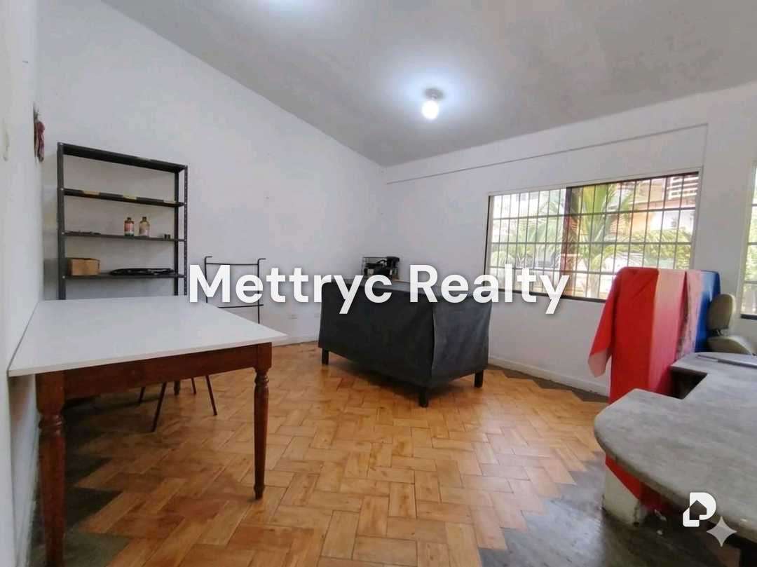 Local comercial en Complejo Los Jarales, Valencia – 6