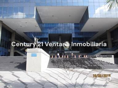 Local comercial en Los Palos Grandes, Caracas – 1
