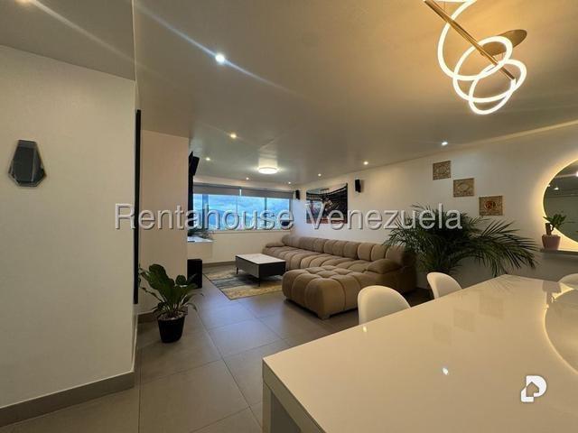 Apartamento en Lomas de Prados del Este, Caracas – 2