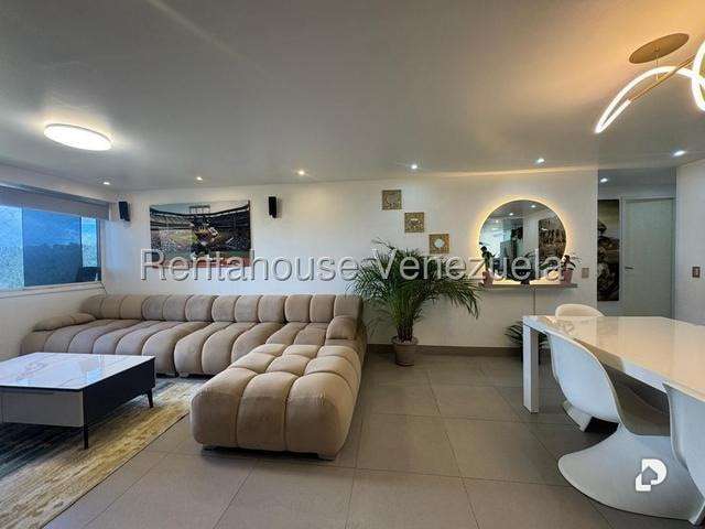 Apartamento en Lomas de Prados del Este, Caracas – 3