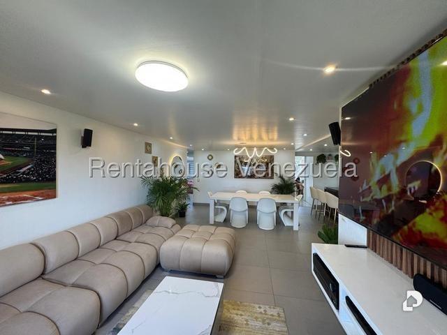 Apartamento en Lomas de Prados del Este, Caracas – 4