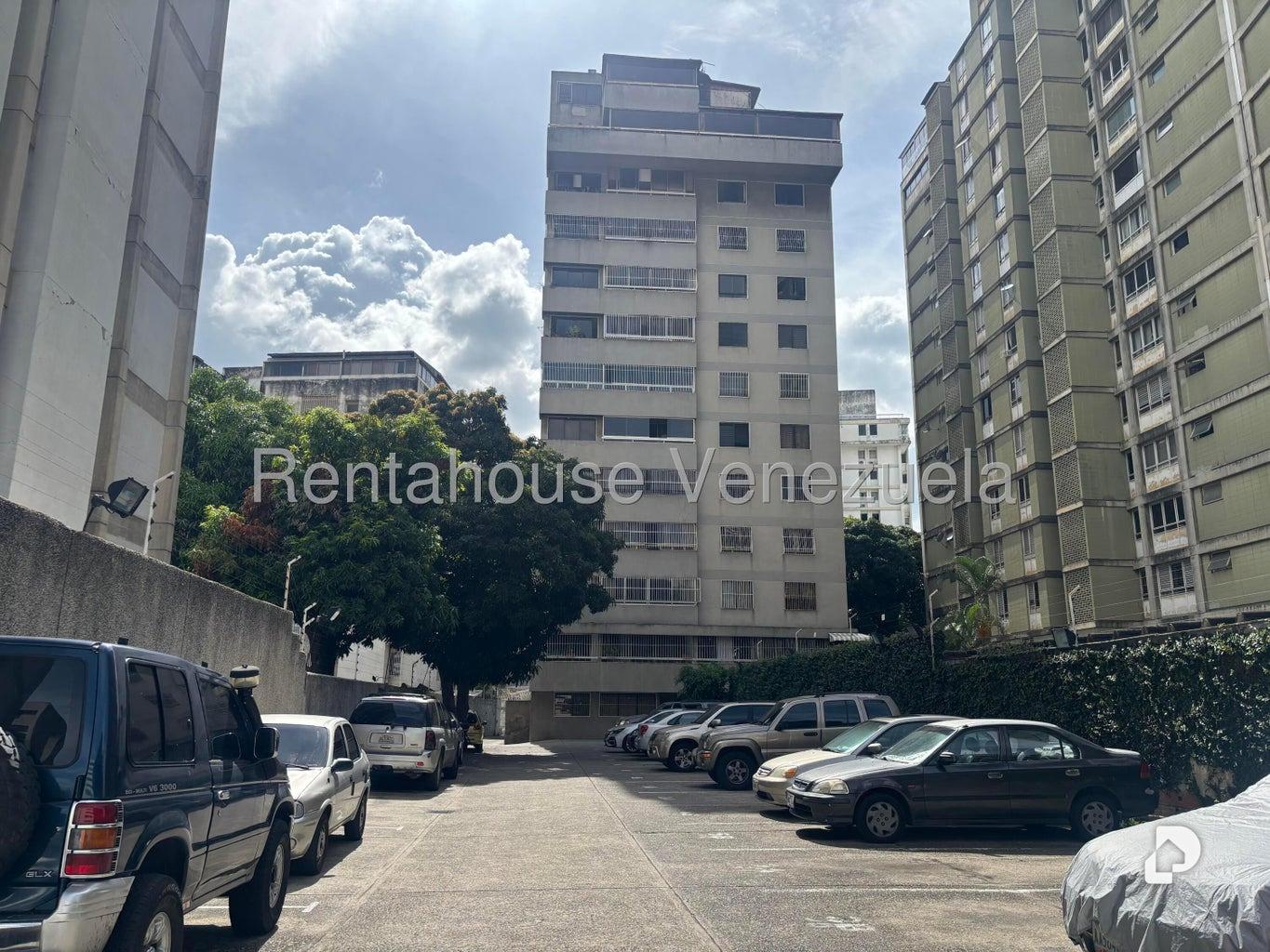 Apartamento en La Florida, Caracas – 3